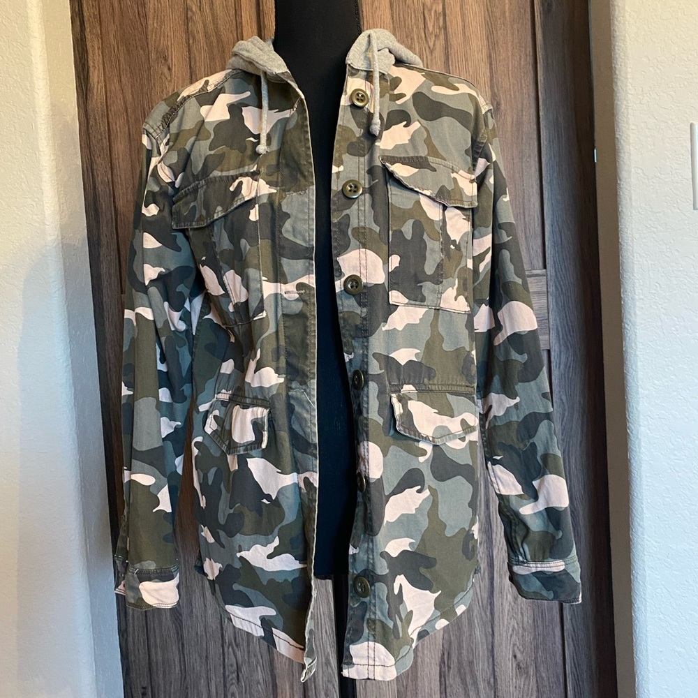 H&M CAMO JACKET HOODIE - Picture 2 of 12